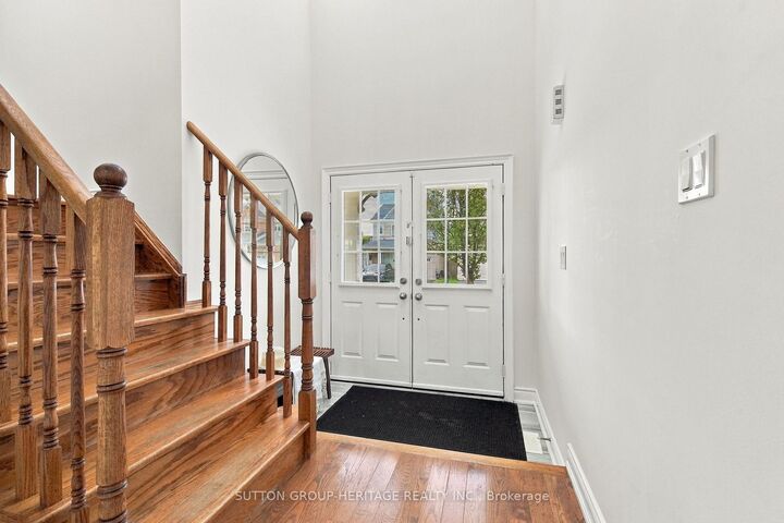 Property Photo:  36 Mildenhall Place  ON L1M 0E4 
