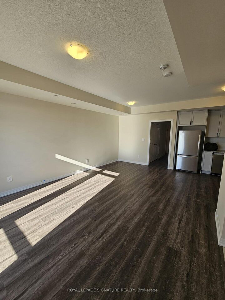 Property Photo:  1589 Rose Way 121  ON L9E 1N4 