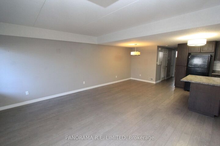 Property Photo: 243 Rachel Crescent G ON N2R 0E2