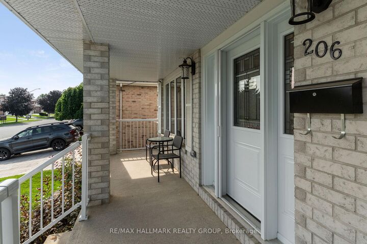 Property Photo:  206 Beley Street  ON K6V 6Z8 