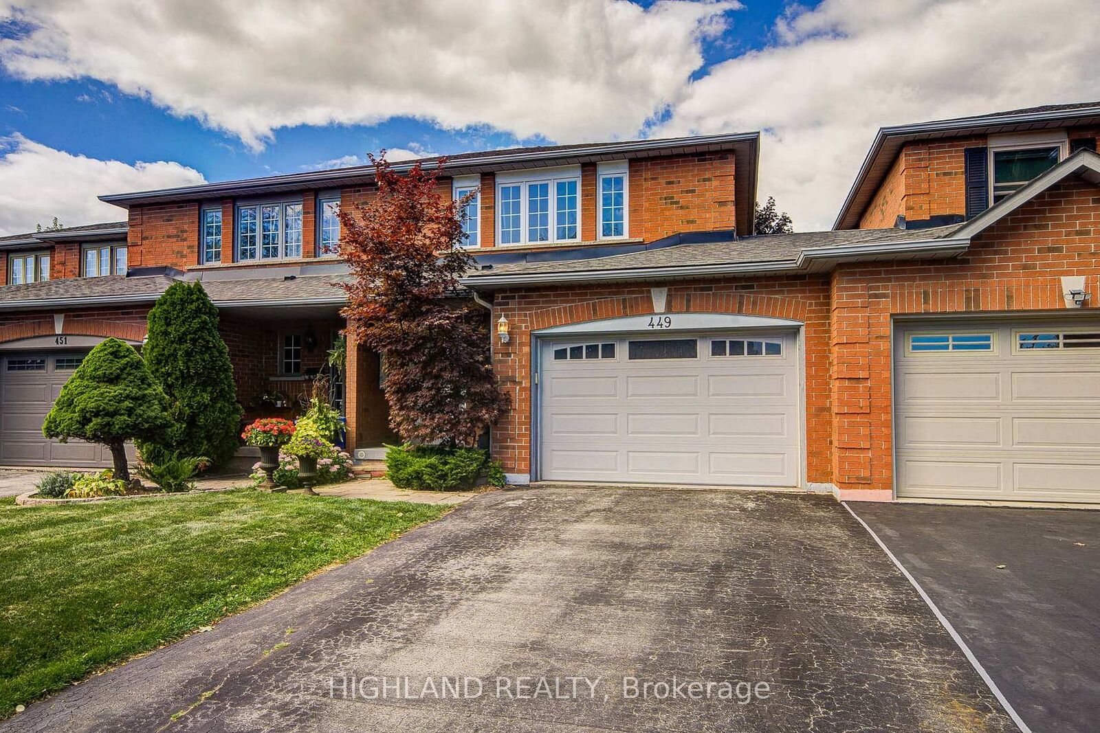 Property Photo:  449 Fothergill Boulevard  ON L7L 6J2 