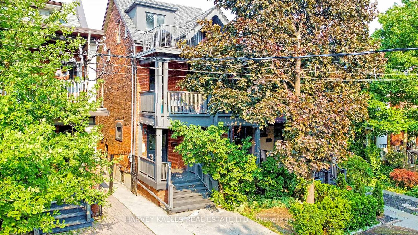 Property Photo:  107 Concord Avenue 1A  ON M6H 2P2 