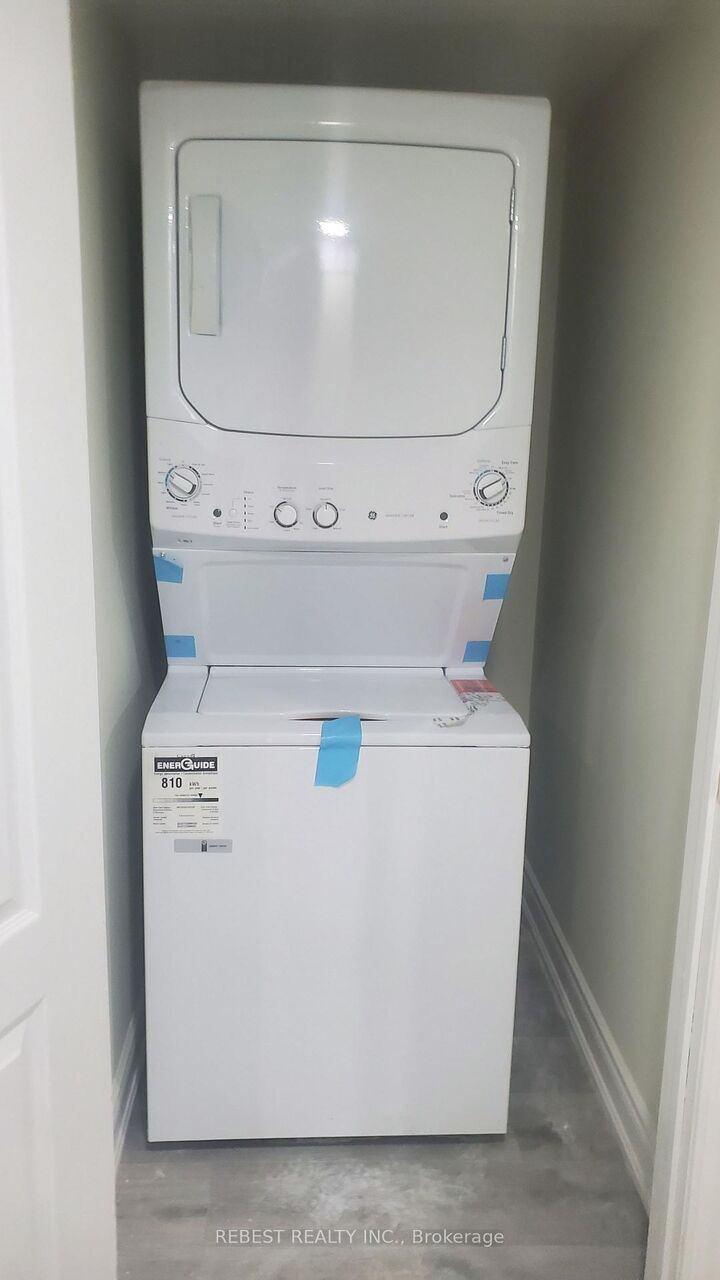 Property Photo:  41 Spotted Owl Crescent Bsmt  ON L7A 0K1 