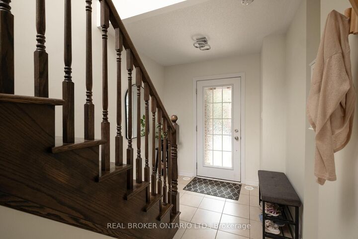 Property Photo:  2280 Baronwood Drive 81  ON L6M 4Z5 