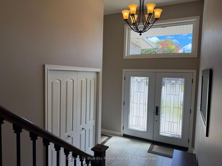 Property Photo:  21 Sugarbush Street  ON P1C 0A4 