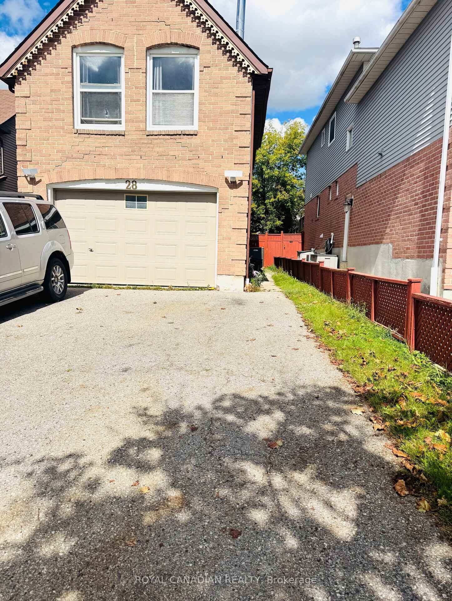 Property Photo:  28 Chapman Drive E Bsmt  ON L1T 3C3 