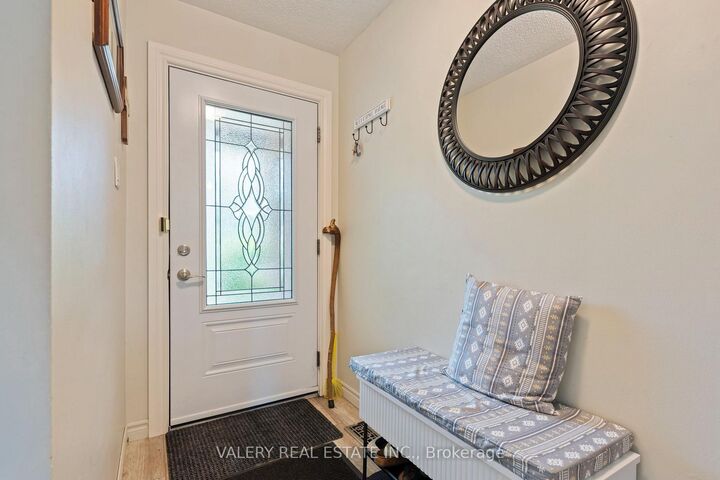Property Photo:  31 Garden Street  ON N3Y 4N3 
