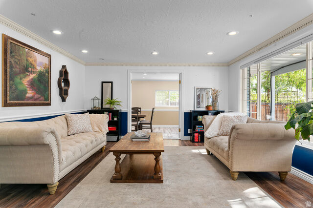 Property Photo: 6482 S 2520 E UT 84121