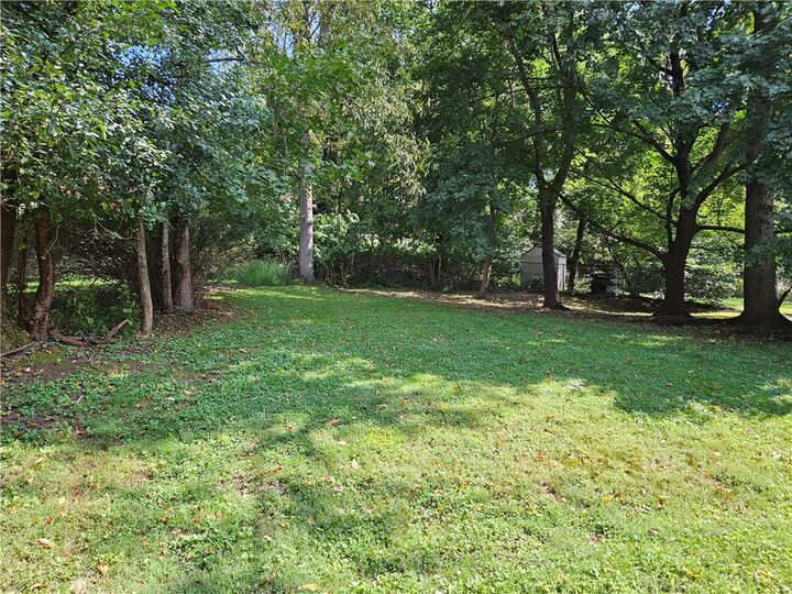 Property Photo: 2351 Collins Rd PA 15235