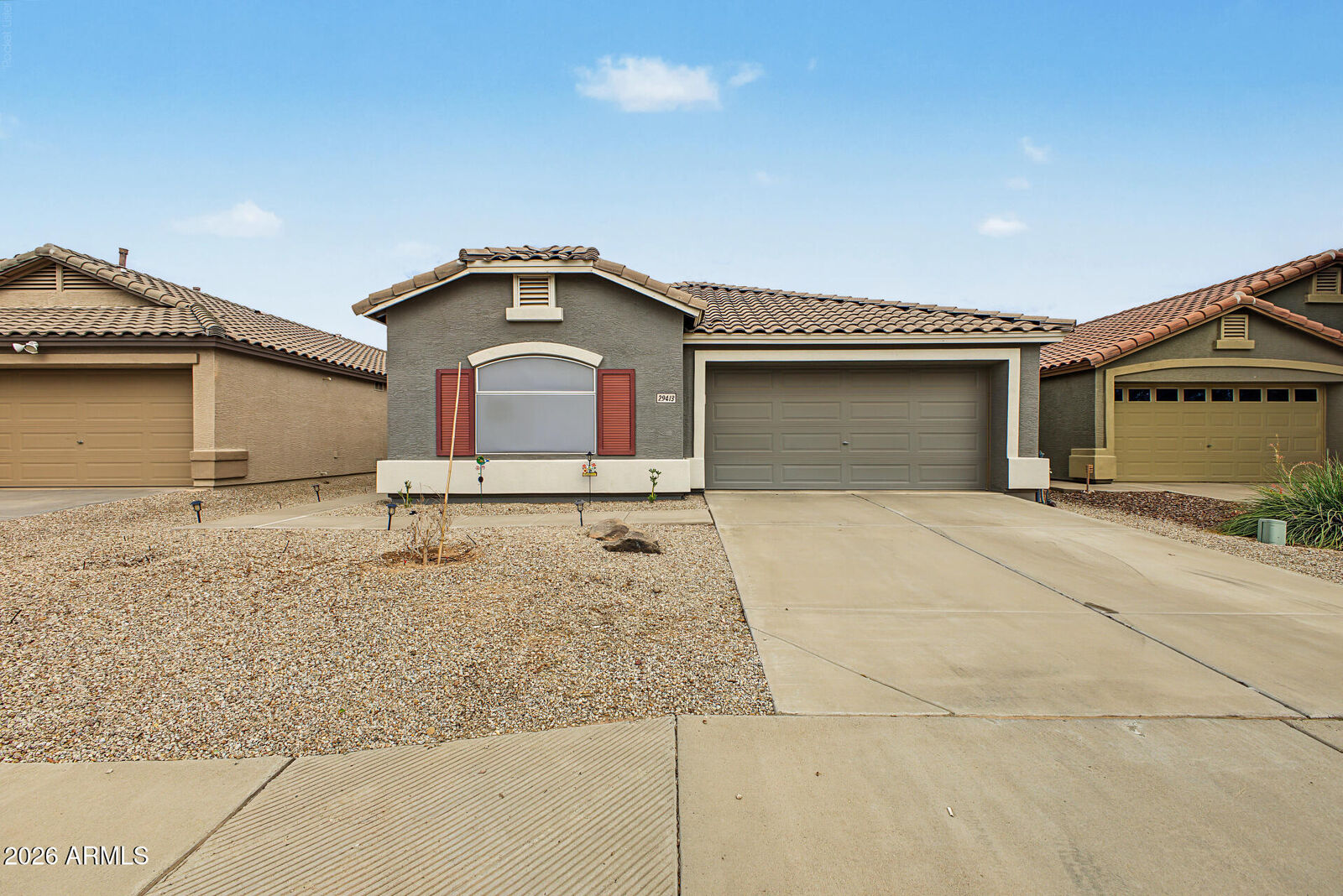 Property Photo:  29413 N Blackfoot Daisy Drive  AZ 85143 