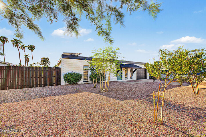 Property Photo: 18210 N 23rd Avenue AZ 85023