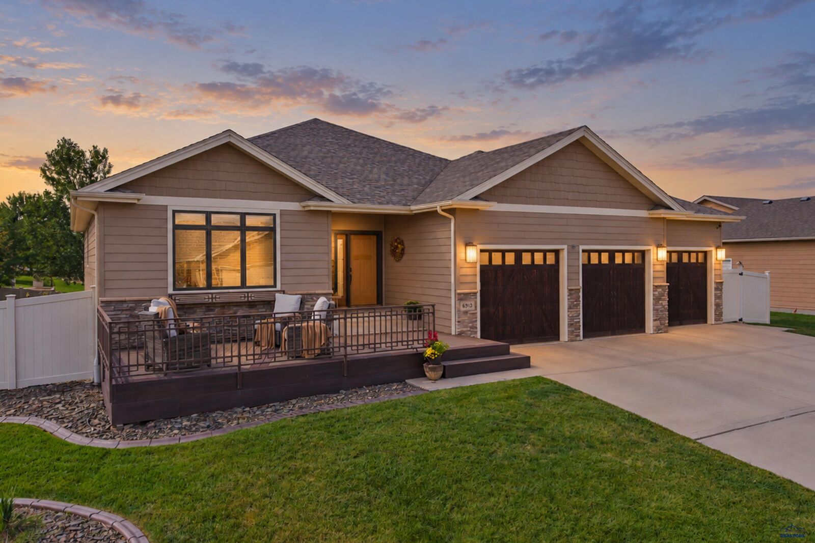 Property Photo:  6913 Porthcawl Ct  SD 57702 