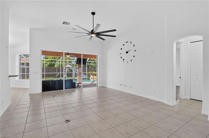 Property Photo: 1012 SW 39th Ter FL 33914
