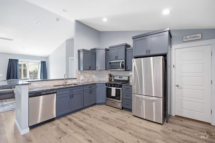 Property Photo: 219 High Street ID 83651