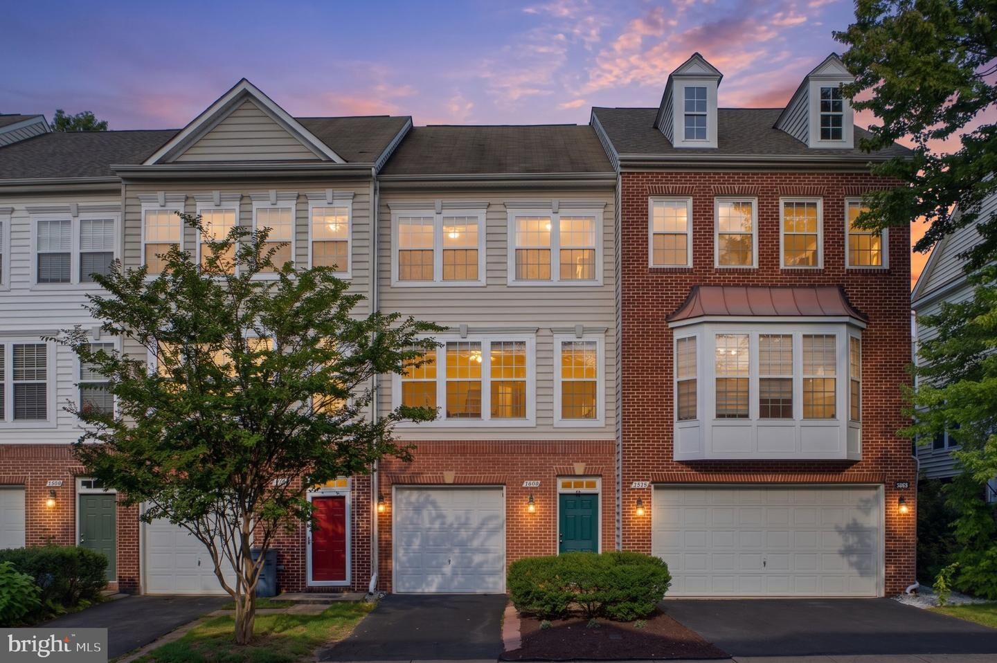 Property Photo: 4118 River Forth Drive VA 22030