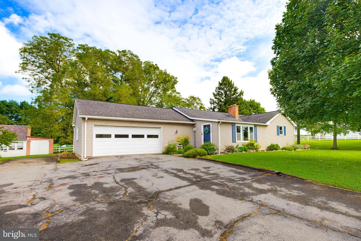 Property Photo: 319 Frogtown Road PA 17565