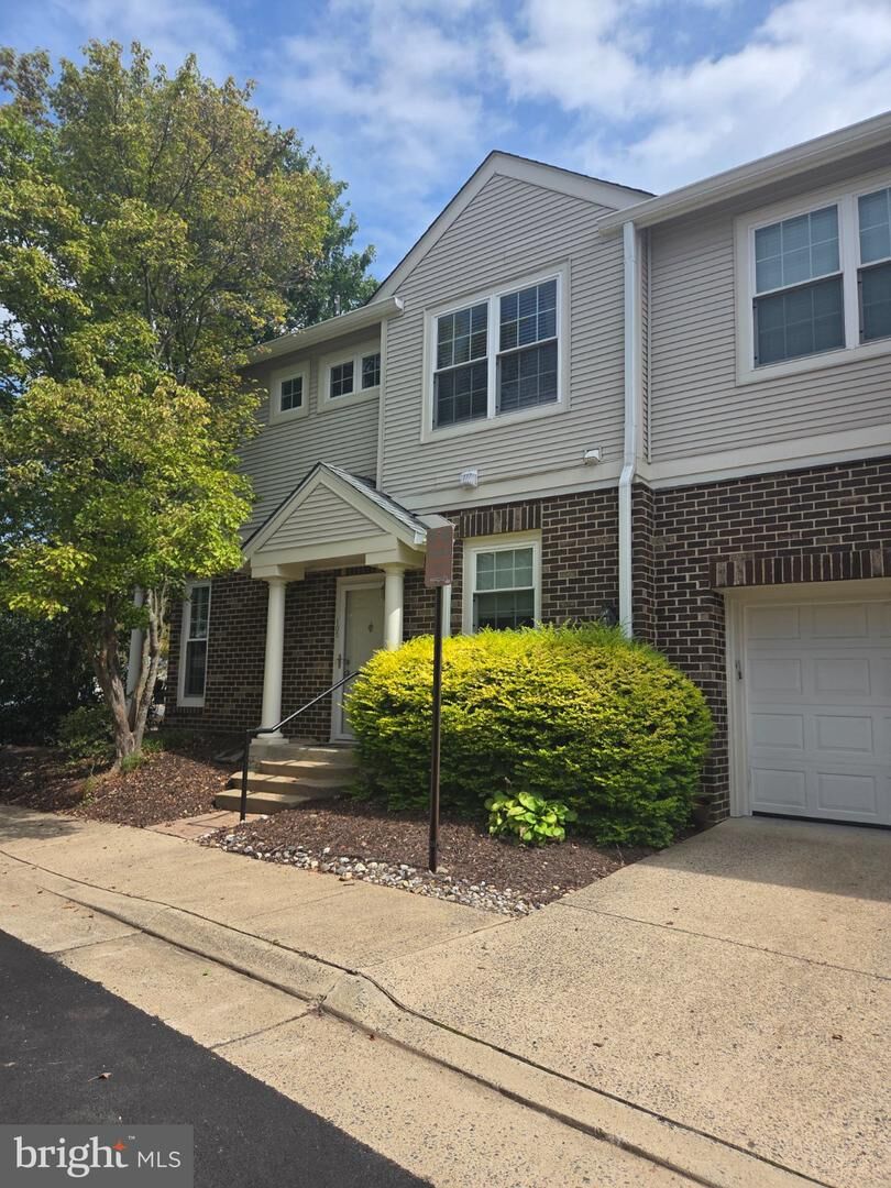 Property Photo:  45090 Brae Terrace 105  VA 20147 