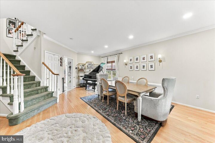 Property Photo: 639 Foxglove Drive PA 19070