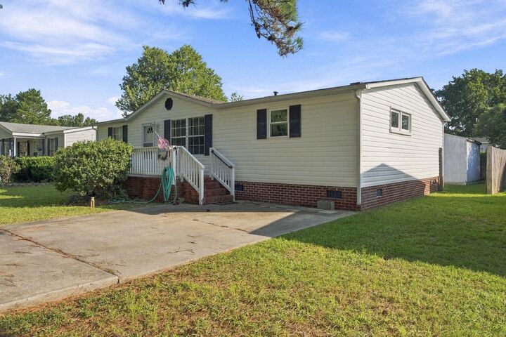 Property Photo: 3252 Lyndon Dr. SC 29566