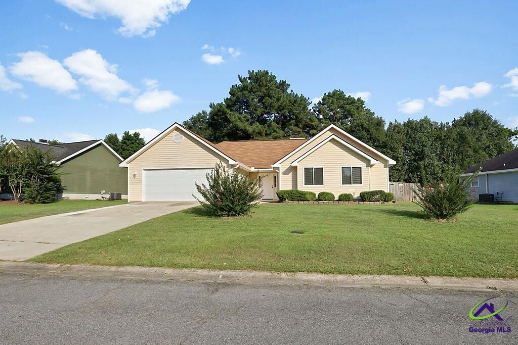 Property Photo:  731 Gateway Drive  GA 31005 