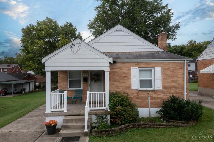 Property Photo:  1631 Marilyn Lane  OH 45231 