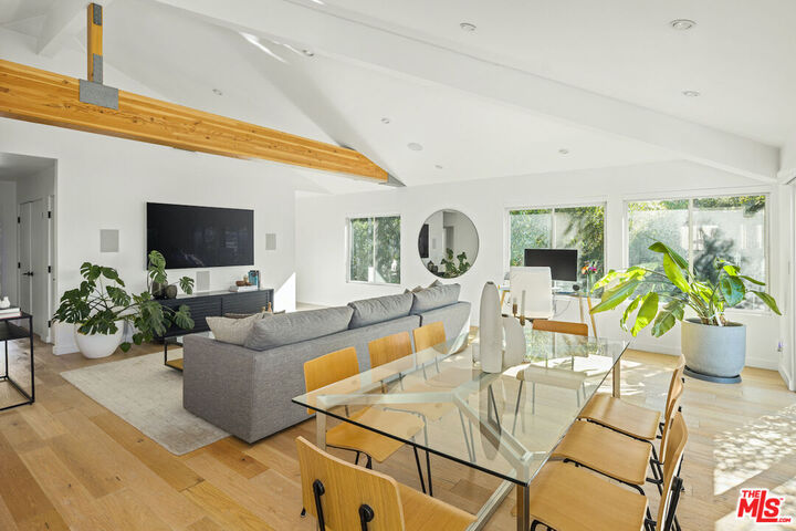 Property Photo:  2918 3rd St, Unit 1  CA 90405 