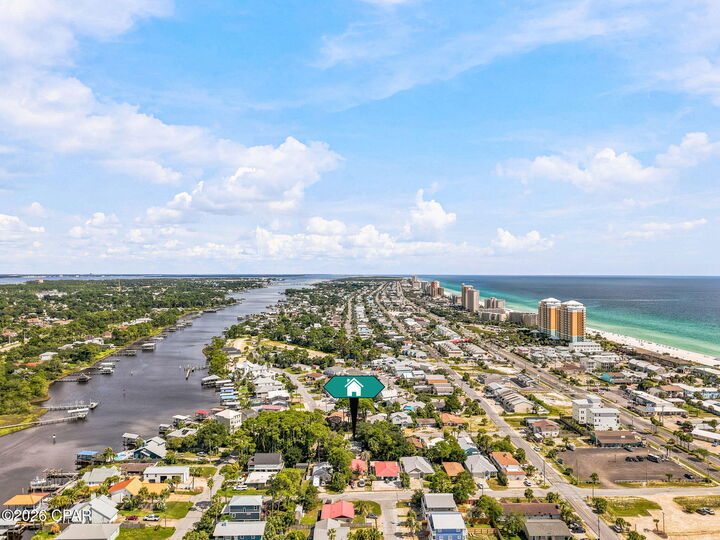 Property Photo:  3926 Sabal Street  FL 32408 