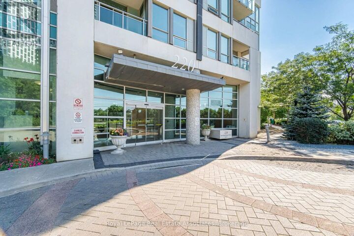 Property Photo: 220 Burnhamthorpe Road West 305 ON L5B 4N4