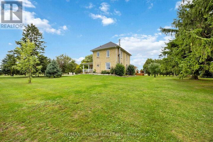 Property Photo: 5458 Douglas Line ON N0N 1J5