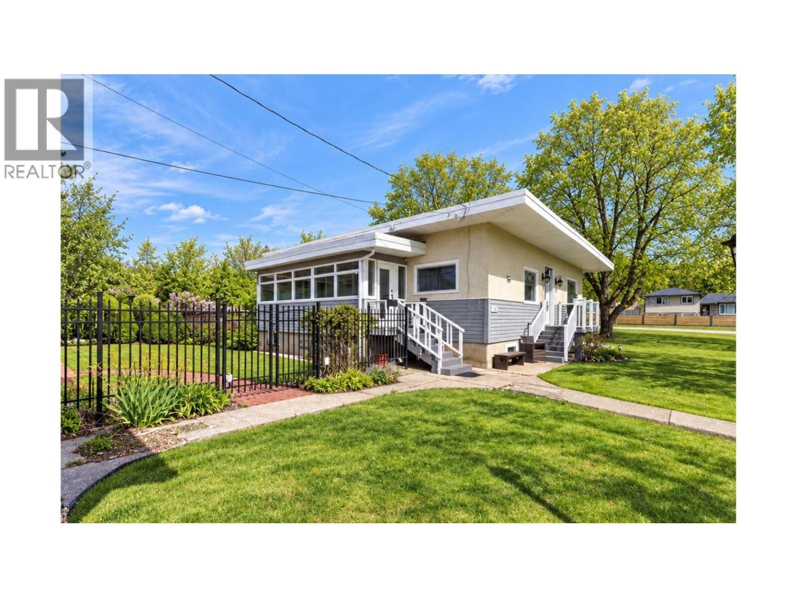 Property Photo:  311 307th Avenue  BC V1A 3G8 