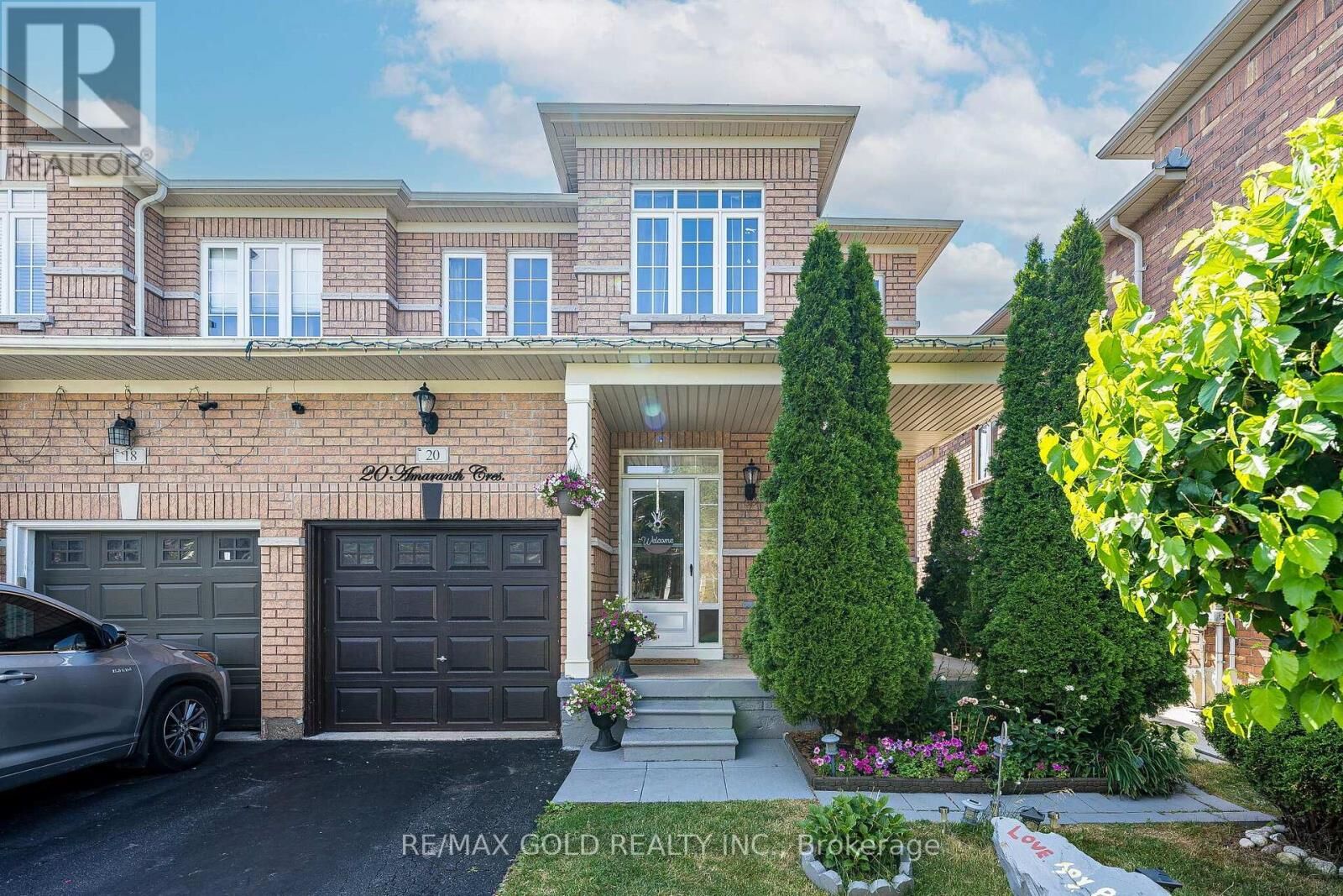Property Photo: 20 Amaranth Crescent ON L7A 0L7
