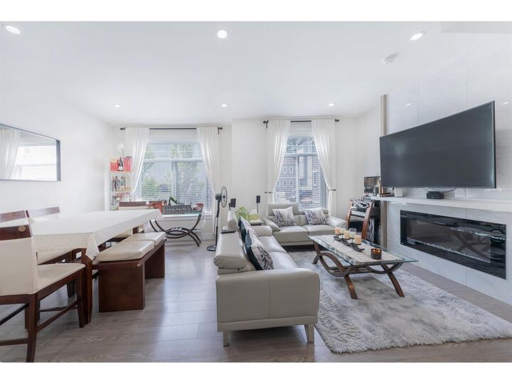 Property Photo:  11267 133 Street 2  BC V3R 0E3 