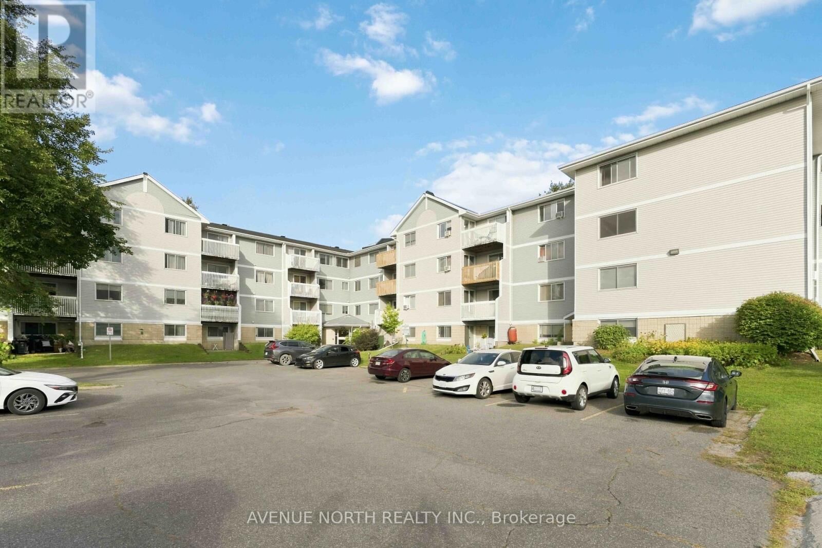 Property Photo:  212 Viewmount Drive 210  ON K2E 7X2 