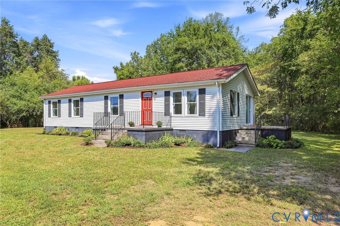 Property Photo: 8410 Holdsworth Road VA 23842