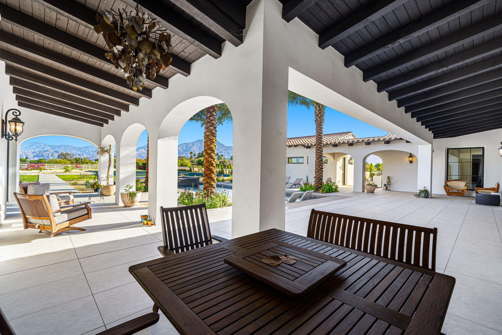 Property Photo: 80980 Vista Galope CA 92253