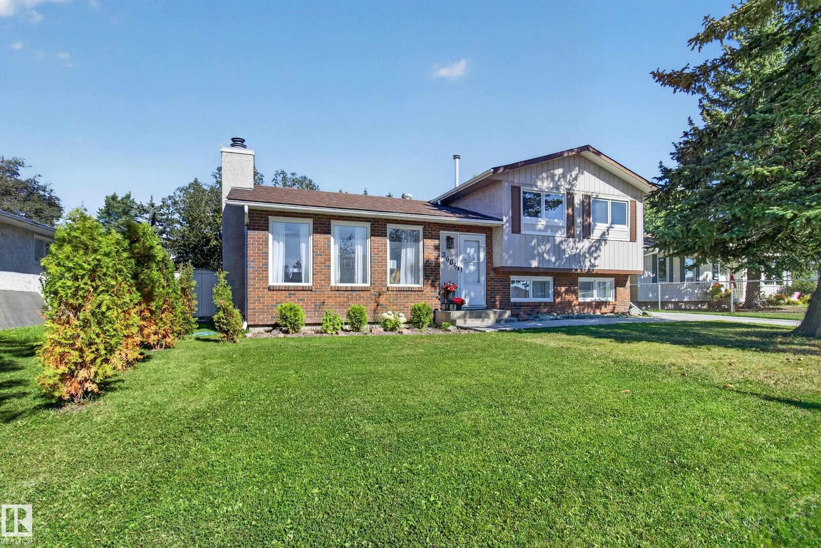 Property Photo:  3606 37 Avenue  AB T9E 6G7 