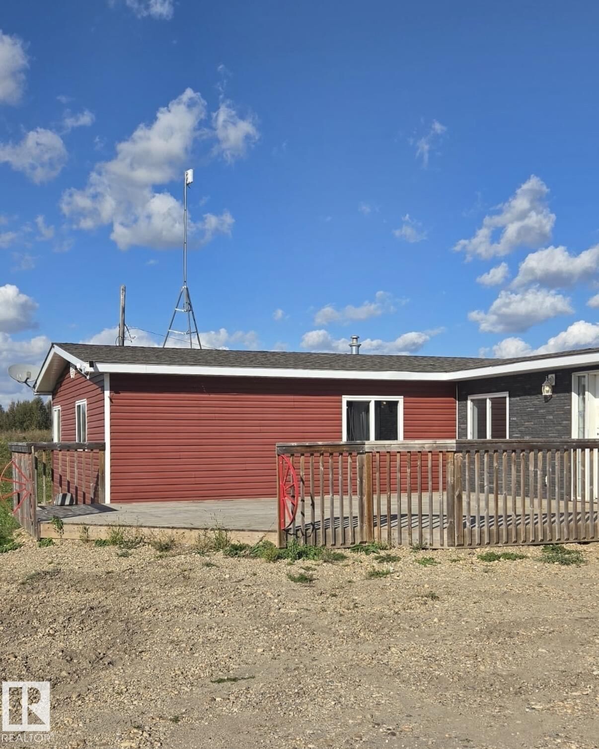 Property Photo: 26218 Twp Road 511 AB T7Y 1C6