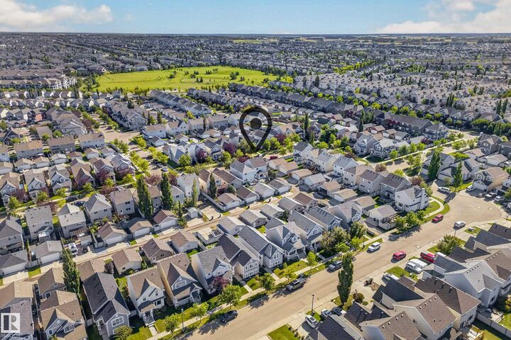 Property Photo: 1530 76 Street SW AB T6X 1M3