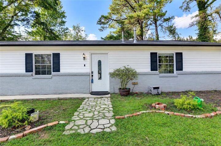 Property Photo: 4391 Bryant Drive SW GA 30047