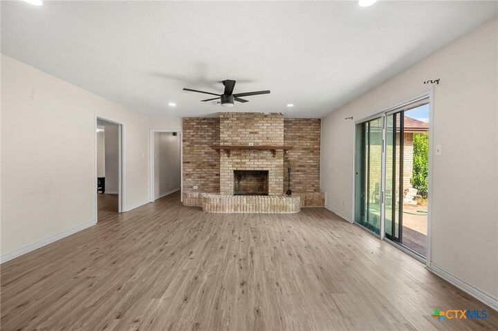 Property Photo: 3210 Magnolia Boulevard TX 76502