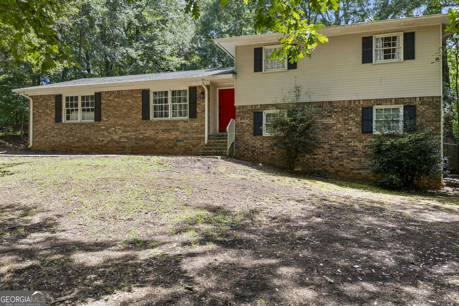 Property Photo:  527 University Circle  GA 30605 