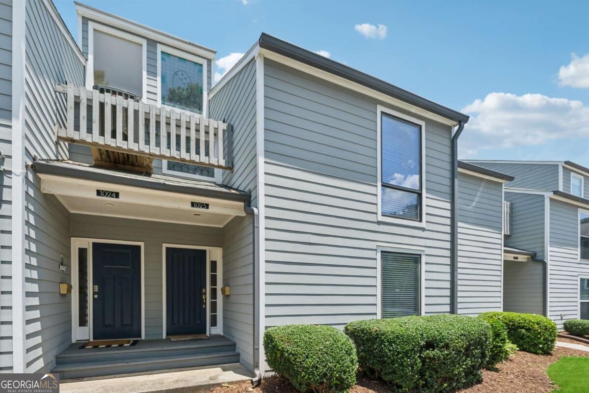 Property Photo: 1023 Riverbend Club Drive SE 23 GA 30339