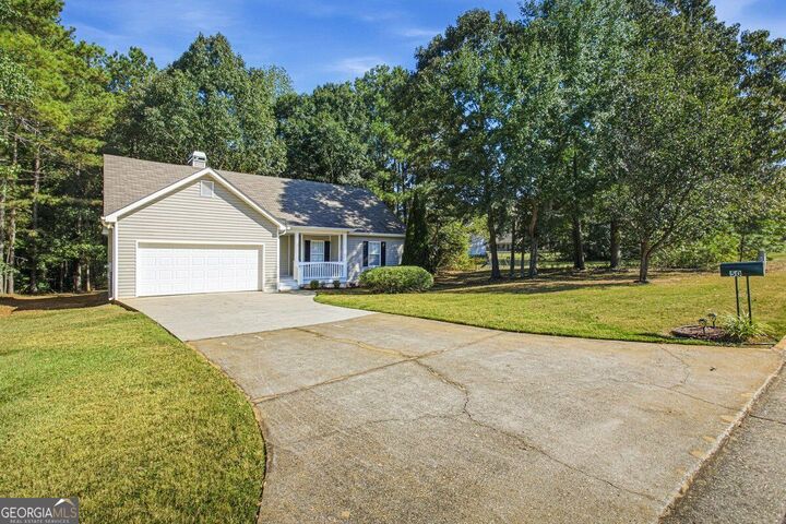 Property Photo:  50 Macadamia Court  GA 30016 