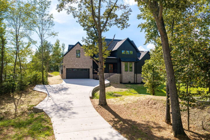 Property Photo: 6998 Sims Road TN 37341