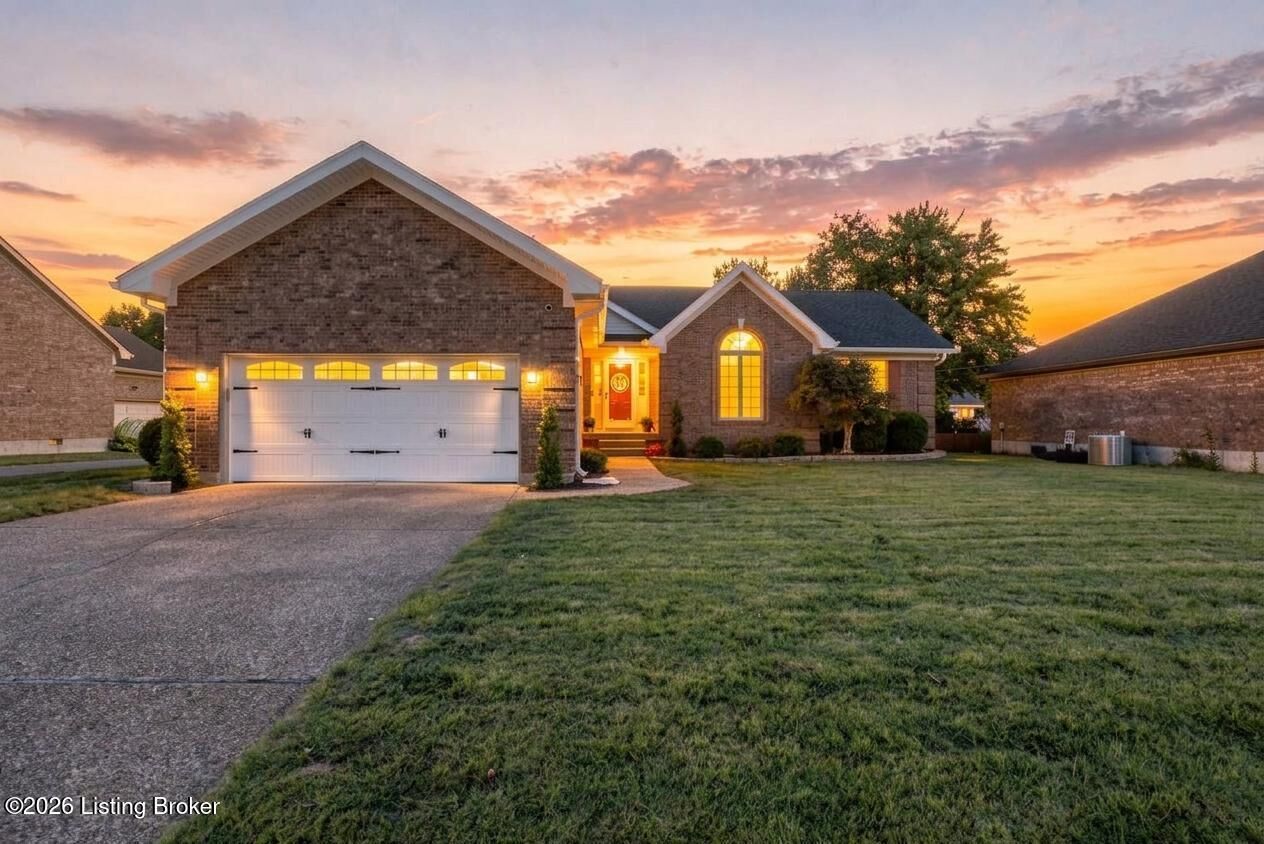 Property Photo:  202 Declaration Dr  KY 40214 