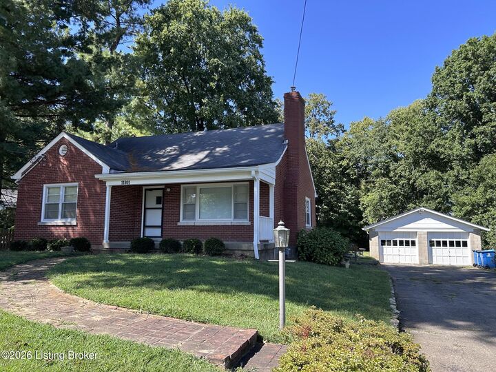 Property Photo:  11801 Wetherby Ave  KY 40243 