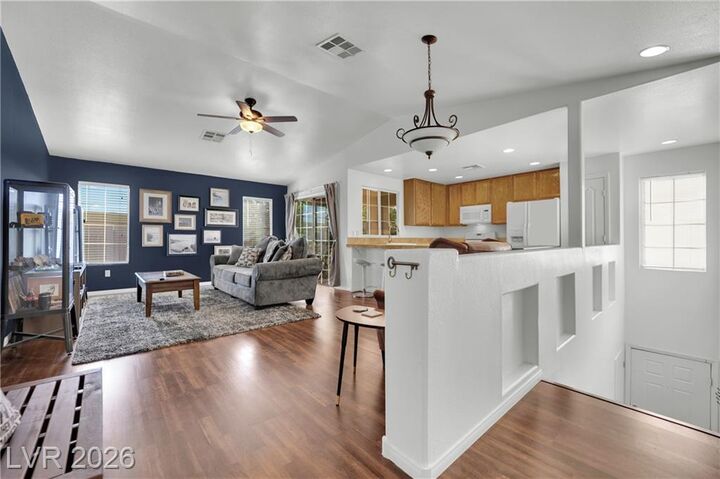 Property Photo: 5415 Crimson Crest Place 202 NV 89149