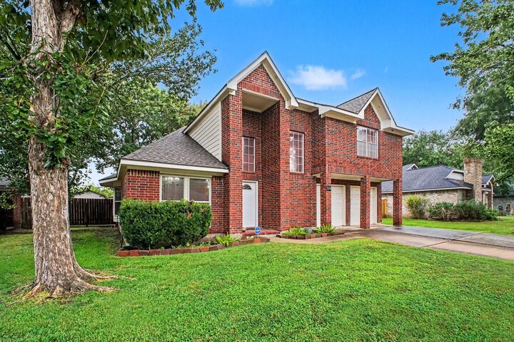 Property Photo:  3234 Lee Circle  TX 77581 