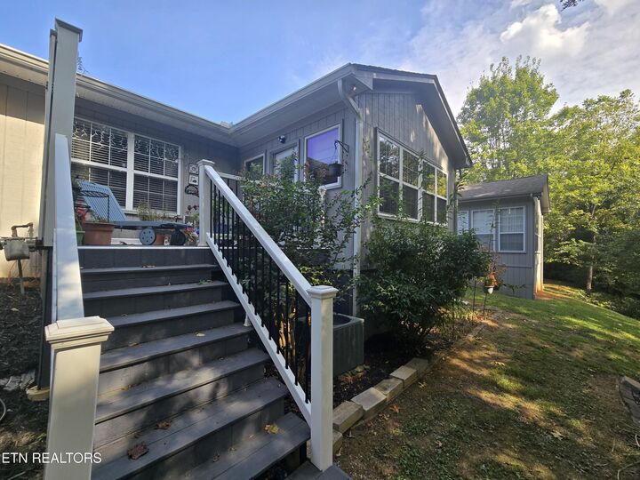 Property Photo:  2021 Locarno Drive  TN 37914 