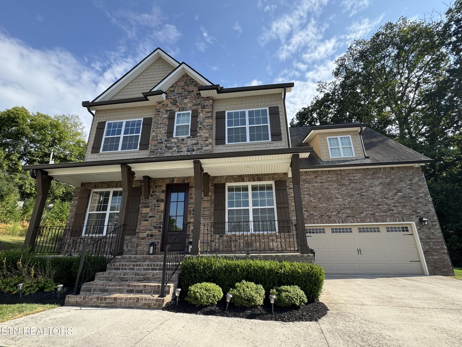 Property Photo: 8520 Flowering Peach Lane TN 37923